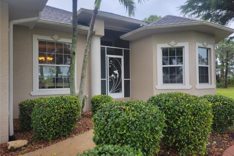 Villa ou maison à vendre à Rotonda, Floride: 3 chambres, 171.5 m2 № 2333926 - photo 3