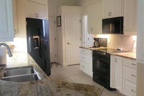 Villa ou maison à vendre à Rotonda, Floride: 3 chambres, 171.5 m2 № 2333926 - photo 12