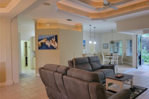 Villa ou maison à vendre à Rotonda, Floride: 3 chambres, 171.5 m2 № 2333926 - photo 6