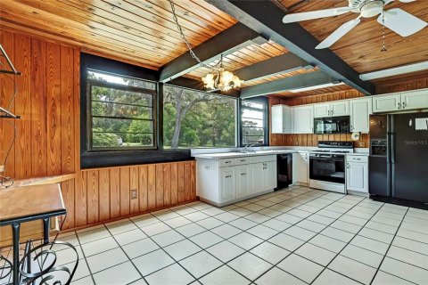 Casa en venta en Dade City, Florida, 3 dormitorios, 222.32 m2 № 1807289 - foto 14