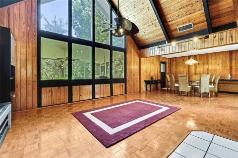 Casa en venta en Dade City, Florida, 3 dormitorios, 222.32 m2 № 1807289 - foto 11