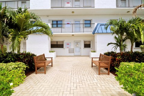 Copropriété à vendre à St. Lucie, Floride: 2 chambres, 100.15 m2 № 2268441 - photo 27