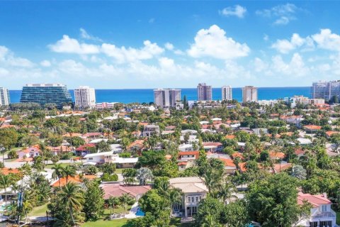 Copropriété à vendre à Surfside, Floride: 2 chambres, 95.13 m2 № 2038084 - photo 20