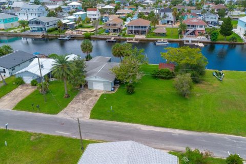 Casa en venta en Hernando Beach, Florida, 2 dormitorios, 93.65 m2 № 1876458 - foto 12
