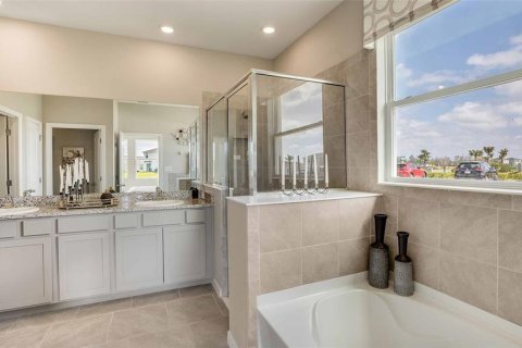 House in Wesley Chapel, Florida 4 bedrooms, 259.57 sq.m. № 1808628 - photo 12