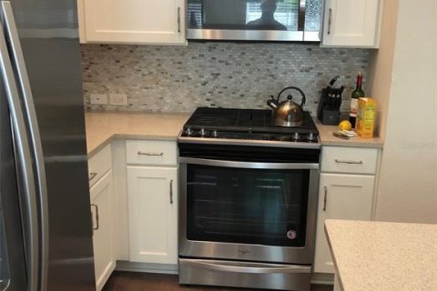 Adosado en alquiler en Tampa, Florida, 3 dormitorios, 155.8 m2 № 1789732 - foto 4