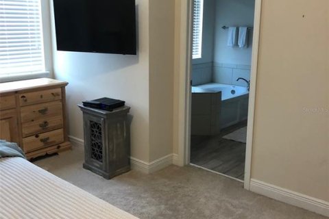 Adosado en alquiler en Tampa, Florida, 3 dormitorios, 155.8 m2 № 1789732 - foto 9