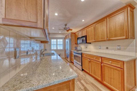 Condominio en alquiler en Belleair Beach, Florida, 2 dormitorios, 98.94 m2 № 1771543 - foto 7