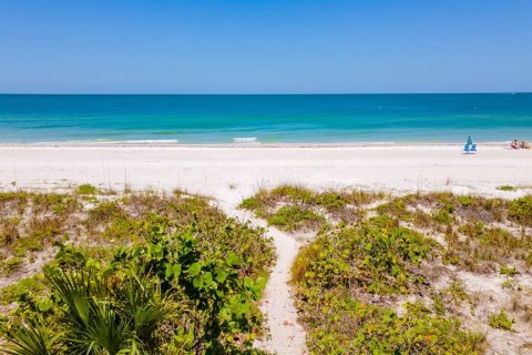 Condominio en alquiler en Belleair Beach, Florida, 2 dormitorios, 98.94 m2 № 1771543 - foto 26