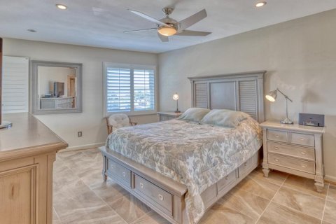 Condominio en alquiler en Belleair Beach, Florida, 2 dormitorios, 98.94 m2 № 1771543 - foto 14
