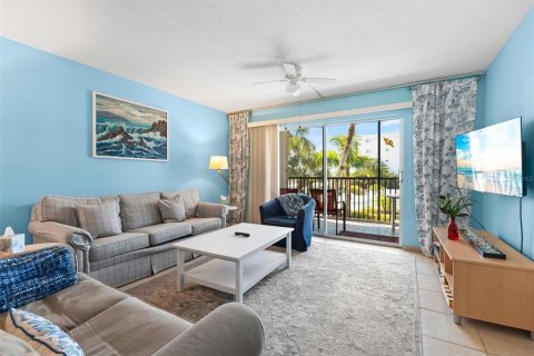 Condo in Sarasota, Florida, 2 bedrooms  № 2207768 - photo 5