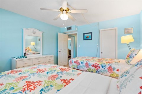 Condo in Sarasota, Florida, 2 bedrooms  № 2207768 - photo 24