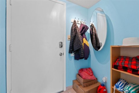 Condo in Sarasota, Florida, 2 bedrooms  № 2207768 - photo 27
