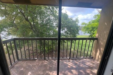 Купить кондоминиум в Хайалиа, Флорида 2 спальни, 72м2, № 1989520 - фото 7