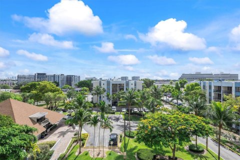 Condo in North Miami, Florida, 1 bedroom  № 1686189 - photo 21