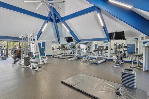 Condo in North Miami, Florida, 1 bedroom  № 1686189 - photo 11