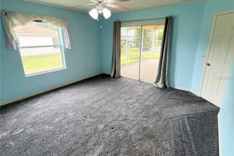 House in The Villages, Florida 2 bedrooms, 106.65 sq.m. № 1917899 - photo 15