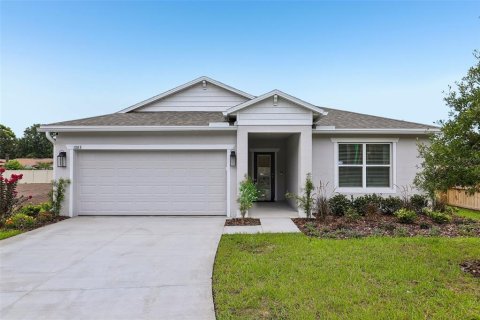 House in Edgewater, Florida 4 bedrooms, 174.28 sq.m. № 2157577