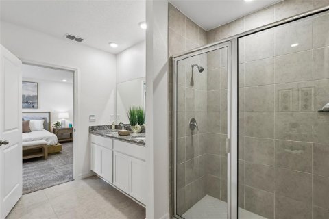 House in Edgewater, Florida 4 bedrooms, 174.28 sq.m. № 2157577 - photo 19