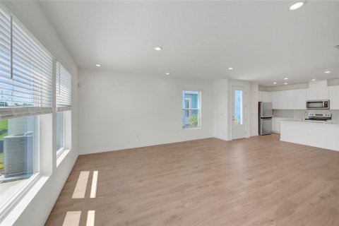 Купить таунхаус в Аполло-Бич, Флорида 3 комнаты, 150.41м2, № 2220920 - фото 8