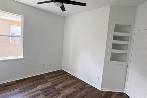 Villa ou maison à vendre à Sanford, Floride: 4 chambres, 202.43 m2 № 1888483 - photo 10