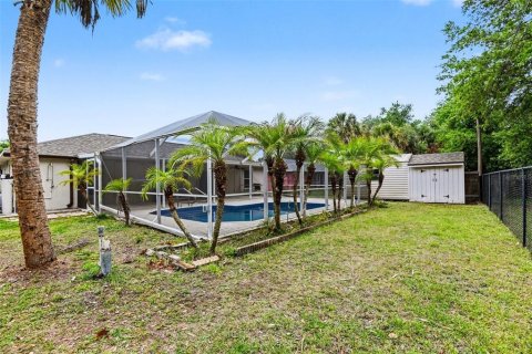 House in North Port, Florida 3 bedrooms, 132.48 sq.m. № 2238452 - photo 28
