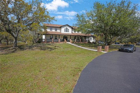 House in Sarasota, Florida 4 bedrooms, 284.1 sq.m. № 1560930 - photo 3