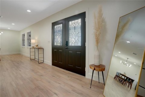 House in Sarasota, Florida 4 bedrooms, 284.1 sq.m. № 1560930 - photo 6