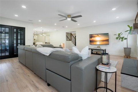 House in Sarasota, Florida 4 bedrooms, 284.1 sq.m. № 1560930 - photo 17