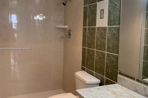 Copropriété à louer à Miami, Floride: 2 chambres, 113.53 m2 № 1956686 - photo 17