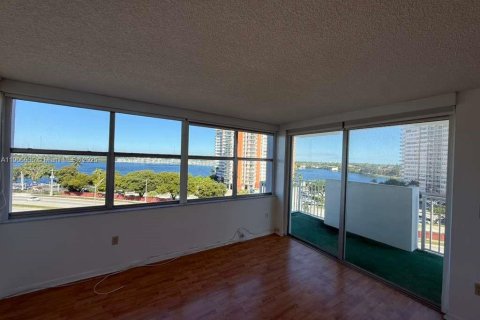 Copropriété à louer à Miami, Floride: 2 chambres, 113.53 m2 № 1956686 - photo 8