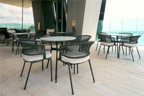 Condominio en venta en Miami, Florida, 5 dormitorios, 359.53 m2 № 1962499 - foto 6