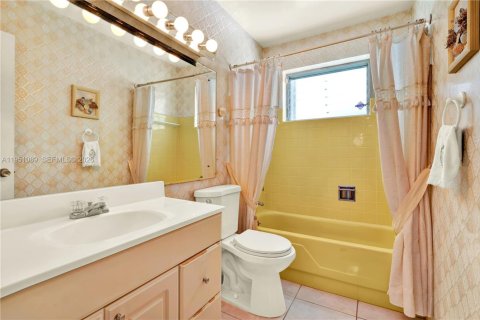 Купить виллу или дом в Майами, Флорида 4 спальни, 176.98м2, № 2006526 - фото 24