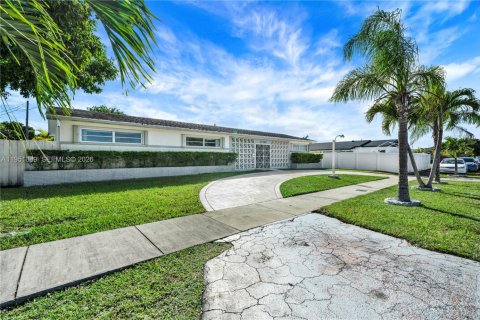 Купить виллу или дом в Майами, Флорида 4 спальни, 176.98м2, № 2006526 - фото 28