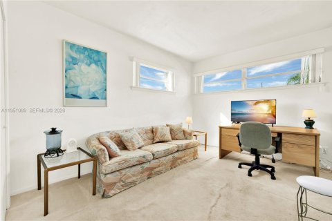 Купить виллу или дом в Майами, Флорида 4 спальни, 176.98м2, № 2006526 - фото 27