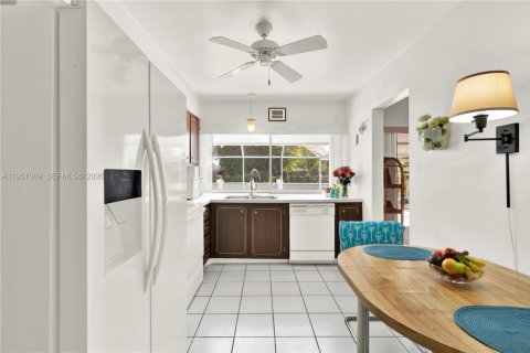 Купить виллу или дом в Майами, Флорида 4 спальни, 176.98м2, № 2006526 - фото 8