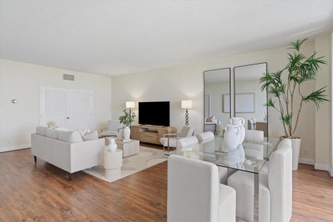Copropriété à vendre à Pompano Beach, Floride: 3 chambres, 218.32 m2 № 2399807 - photo 8