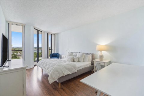 Copropriété à vendre à Pompano Beach, Floride: 3 chambres, 218.32 m2 № 2399807 - photo 18