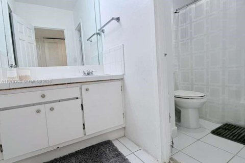 Condominio en alquiler en Miami Beach, Florida, 1 dormitorio, 52.03 m2 № 2042156 - foto 8
