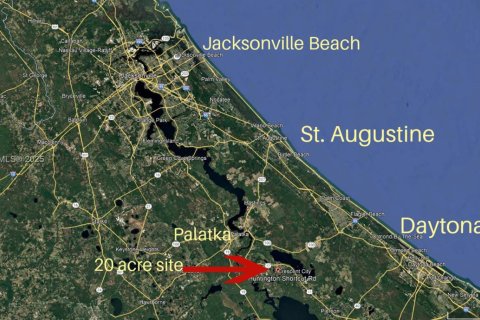 Propiedad comercial en venta en Crescent City, Florida № 1706591 - foto 1