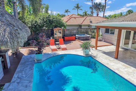 Villa ou maison à vendre à Boca Raton, Floride: 2 chambres, 122.07 m2 № 2397898 - photo 15