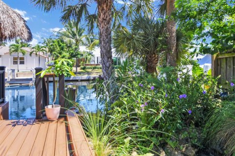 Villa ou maison à vendre à Boca Raton, Floride: 2 chambres, 122.07 m2 № 2397898 - photo 28