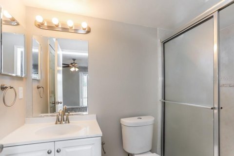 Villa ou maison à louer à Largo, Floride: 3 chambres, 124.95 m2 № 2420461 - photo 9