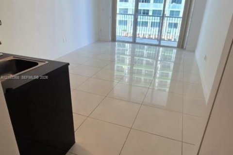 Copropriété à vendre à Miami, Floride: 39.2 m2 № 2407932 - photo 5