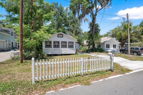 House in Orlando, Florida 2 bedrooms, 52.4 sq.m. № 2360656