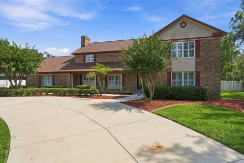 Villa ou maison à vendre à Brandon, Floride: 5 chambres, 413.79 m2 № 2395612 - photo 4