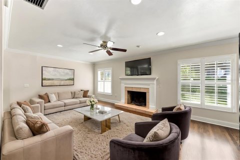 Villa ou maison à vendre à Brandon, Floride: 5 chambres, 413.79 m2 № 2395612 - photo 13