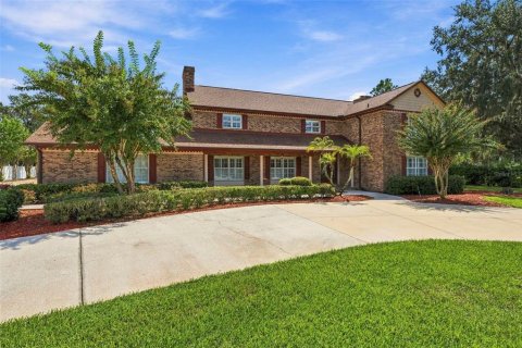Villa ou maison à vendre à Brandon, Floride: 5 chambres, 413.79 m2 № 2395612 - photo 6
