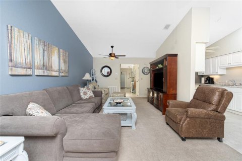 House in Punta Gorda, Florida 2 bedrooms, 119.75 sq.m. № 1831227 - photo 8