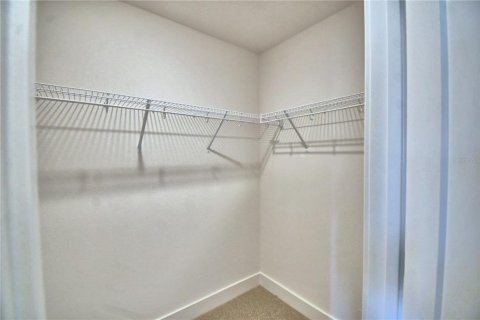House in Auburndale, Florida 4 bedrooms, 233 sq.m. № 2289793 - photo 29